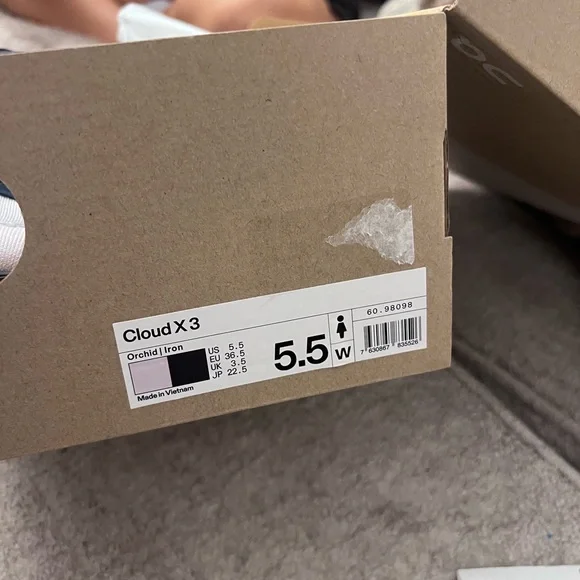 On CLOUD X 3 tennis shoes - Picture 3 of 3